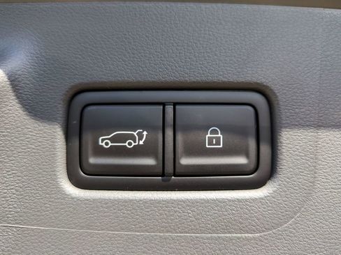 New 2026 Hyundai Santa Fe SE FWD image 15