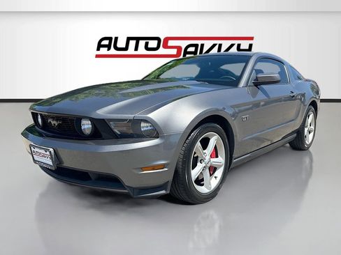 Used 2010 Ford Mustang GT RWD image 3