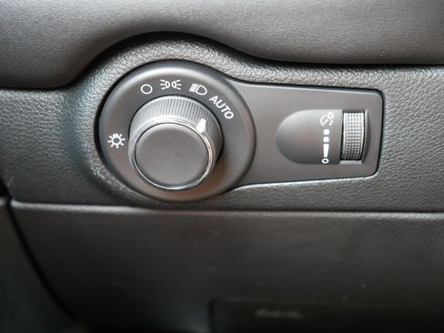 Used 2024 Dodge Durango GT AWD/4WD image 26