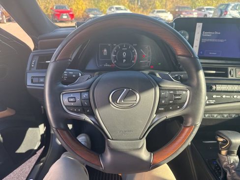 Certified 2024 Lexus ES 350 350 Luxury image 19
