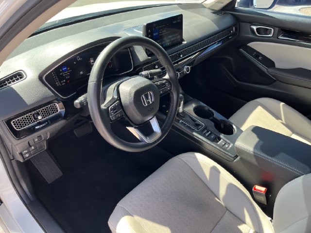 Certified 2023 Honda Civic Touring image 4