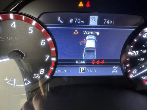Used 2023 Nissan Frontier PRO-4X w/ Pro-4X Premium Package AWD/4WD image 15