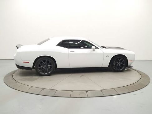 Used 2023 Dodge Challenger R/T w/ Blacktop Package image 7