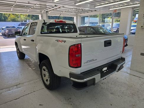 Used 2022 Chevrolet Colorado W/T image 3