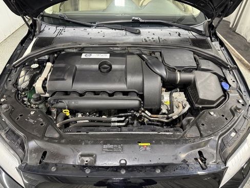Used 2012 Volvo XC70 T6 image 28