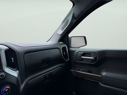 Used 2019 Chevrolet Silverado 1500 LT Trail Boss image 29