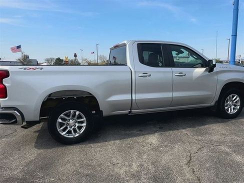 Used 2022 Chevrolet Silverado 1500 LT image 9