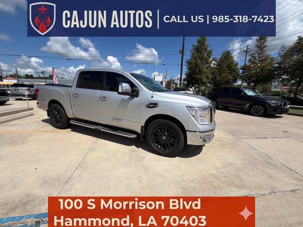 Used 2017 Nissan Titan SL w/ SL Towing Convenience Package RWD image 8
