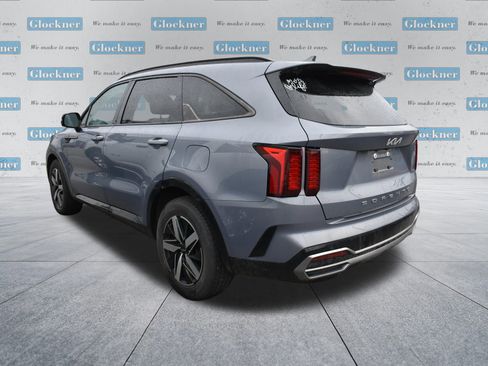 Used 2022 Kia Sorento S w/ Panoramic Sunroof Package image 14