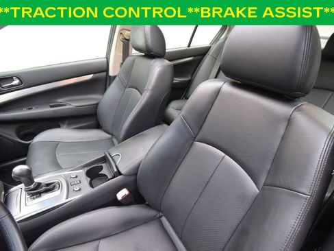 Used 2015 INFINITI Q40 AWD w/ Navigation Package image 9