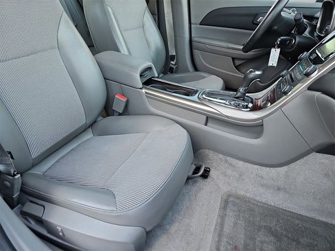 Used 2013 Chevrolet Malibu LT w/ Power Convenience Package image 10