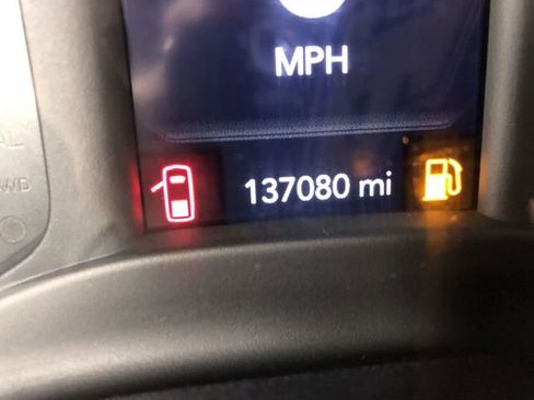 Used 2019 RAM 1500 Tradesman image 19