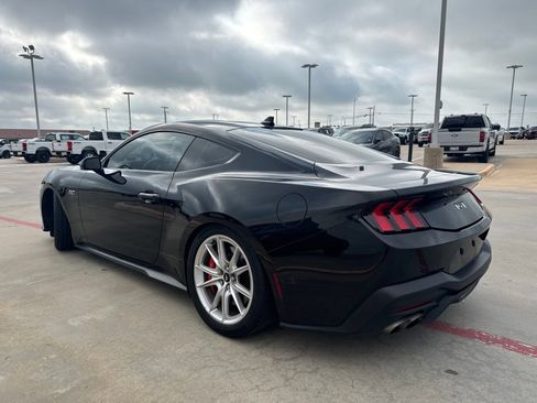 Used 2024 Ford Mustang GT Premium RWD image 5