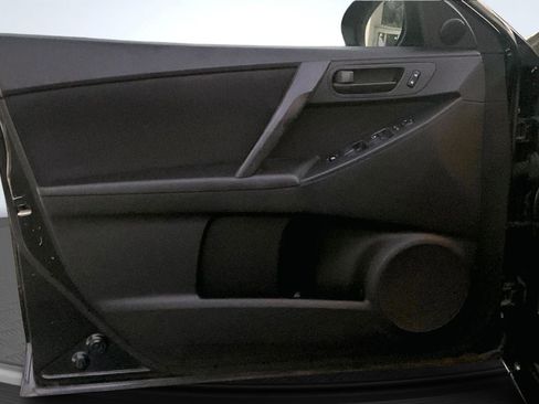 Used 2010 MAZDA MAZDA3 i Touring image 21