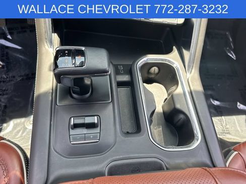 Used 2023 GMC Sierra 1500 Denali Ultimate AWD/4WD image 15