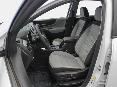 Used 2024 Chevrolet Equinox LS w/ LS Convenience Package FWD image 15