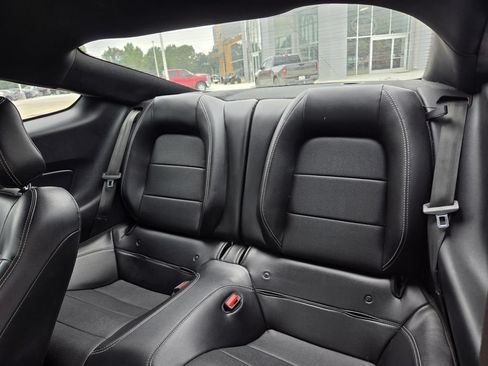 Used 2021 Ford Mustang GT Premium RWD image 29