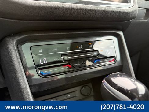 Used 2023 Volkswagen Tiguan SE w/ Panoramic Sunroof Package AWD/4WD image 41