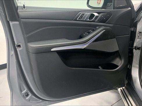 Used 2024 BMW X5 sDrive40i image 18