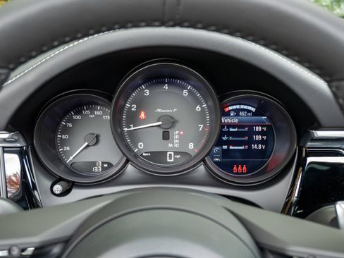 New 2026 Porsche Macan Turbo image 25