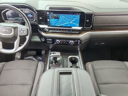 Used 2022 GMC Sierra 1500 Elevation w/ X31 Off-Road Package AWD/4WD image 21