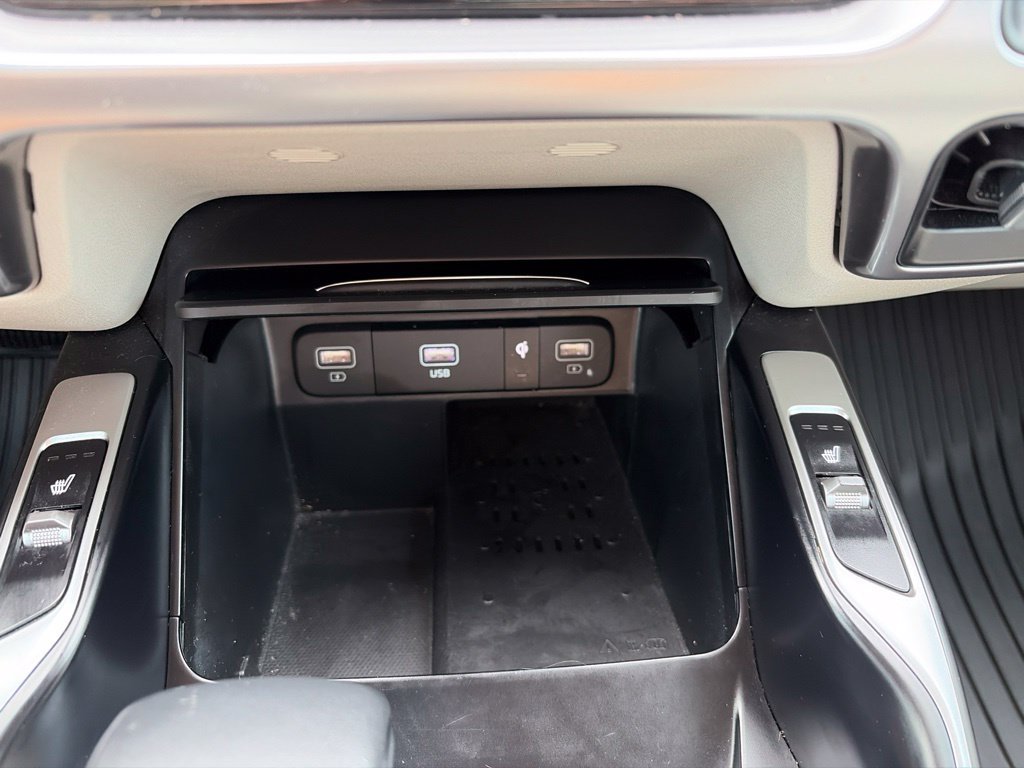 Used 2023 Kia Sorento EX FWD image 33