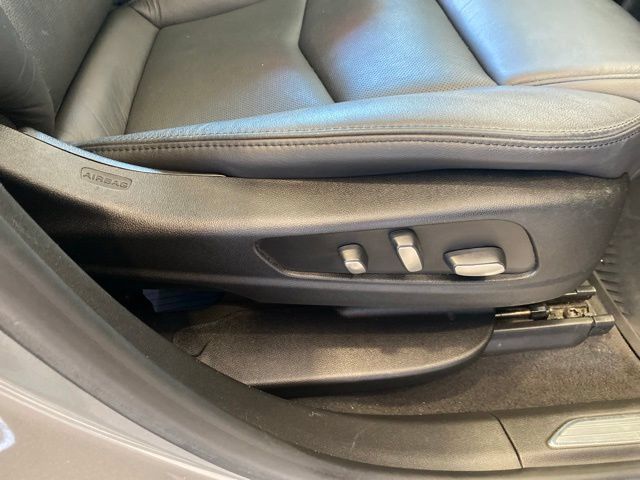 Used 2019 Cadillac XT5 Luxury AWD/4WD image 17