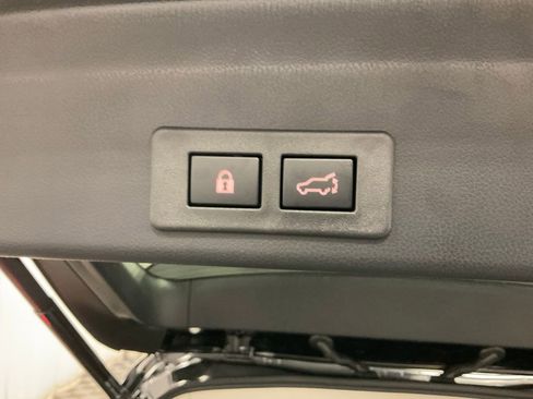 New 2026 Subaru Ascent Limited image 35