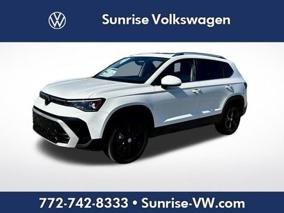 New 2025 Volkswagen Taos SEL