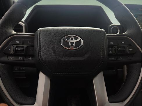 New 2026 Toyota 4Runner Limited AWD/4WD image 25