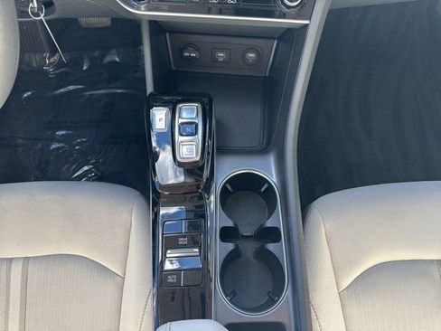 Used 2023 Hyundai Sonata SE w/ Cargo Package image 13