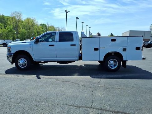 New 2026 RAM 3500 Tradesman w/ Chrome Appearance Group A image 4
