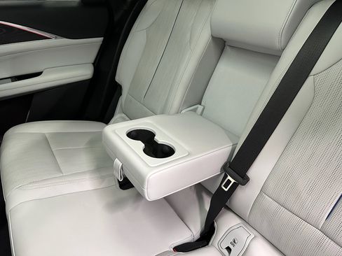 Used 2024 Cadillac Lyriq Luxury w/ LPO, Floor Liner Package image 34