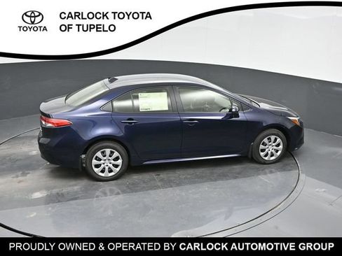 Used 2025 Toyota Corolla LE FWD image 30