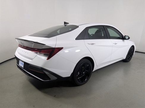 New 2026 Hyundai Elantra Sport image 7