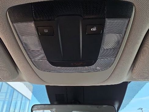 Used 2023 Kia Sorento LX FWD image 20