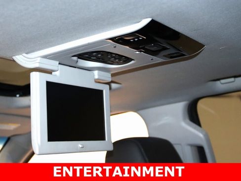 Used 2018 Chevrolet Tahoe Premier image 16