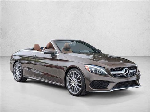 Used 2018 Mercedes-Benz C 300 Cabriolet image 3