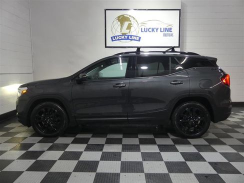 Used 2019 GMC Terrain SLE w/ Driver Convenience Package AWD/4WD image 7