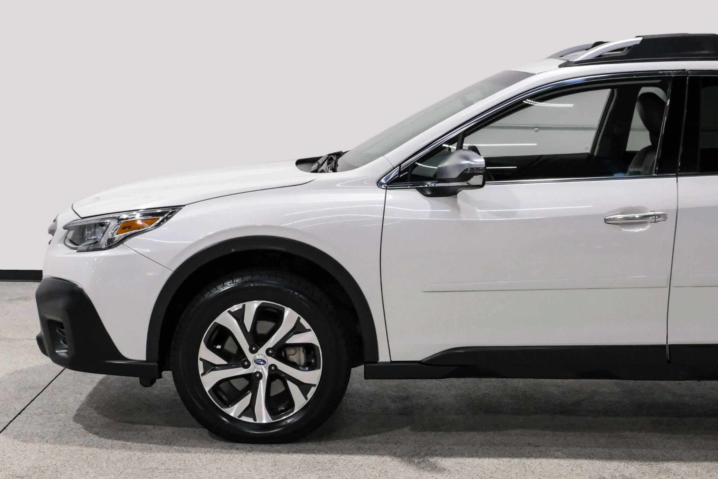 Used 2021 Subaru Outback Touring XT AWD/4WD image 10