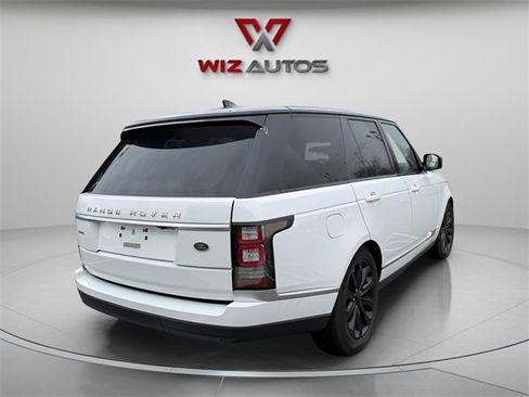 Used 2017 Land Rover Range Rover HSE image 5