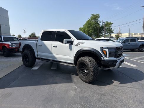 Used 2026 Ford F150 Raptor AWD/4WD image 7