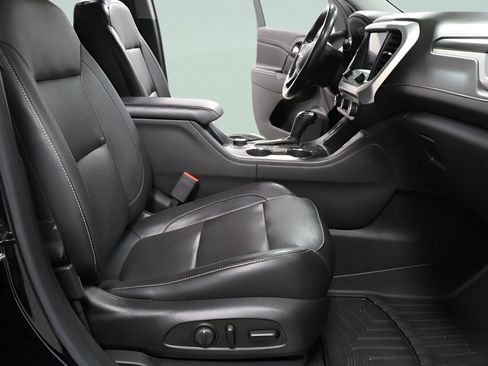 Used 2019 GMC Acadia SLT w/ LPO, Floor Liner Package FWD image 30
