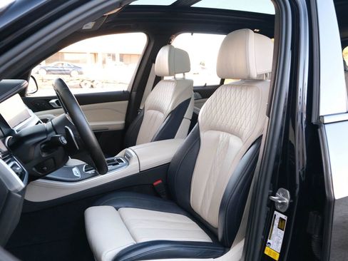 Used 2022 BMW X5 sDrive40i w/ M Sport Package image 22