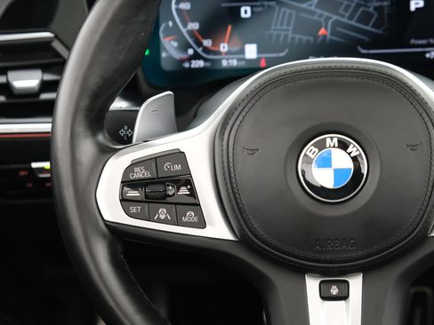Used 2022 BMW M440i Convertible RWD image 14