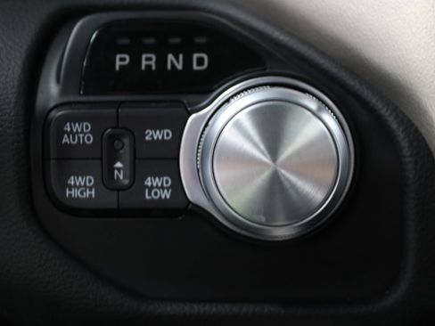 Used 2019 RAM 1500 Laramie AWD/4WD image 59