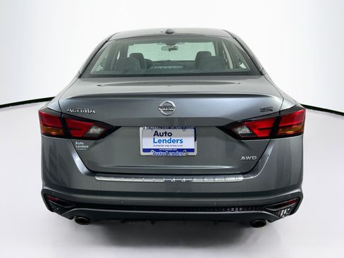 Used 2020 Nissan Altima 2.5 SR AWD/4WD image 6