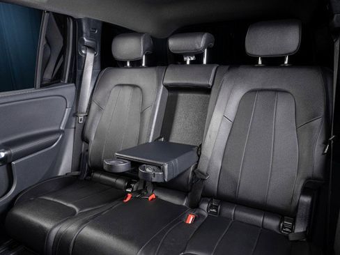 New 2026 Mercedes-Benz GLB 250 image 26