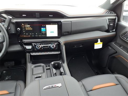 New 2026 GMC Sierra 3500 AT4 w/ AT4 Premium Plus Package image 15