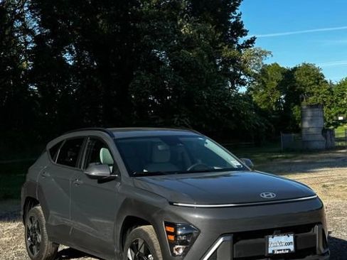 Certified 2024 Hyundai Kona SEL AWD/4WD image 2